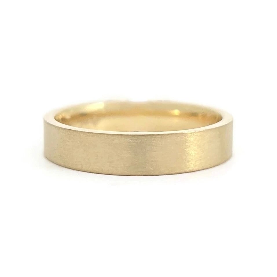 Men's Satin Comfort Fit Wedding Band Ring 14K Yellow Gold, Size 10, 4.5 mm (1 of 6)