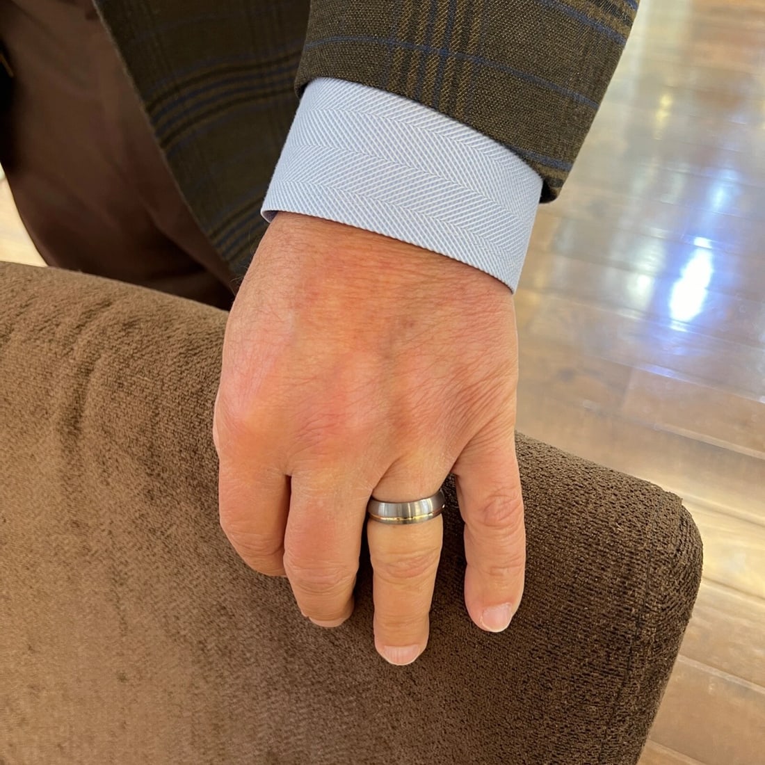 Men's Gold Line Grey Brushed Finish Wedding Band Ring Tungsten Carbide, Size 10 - 4