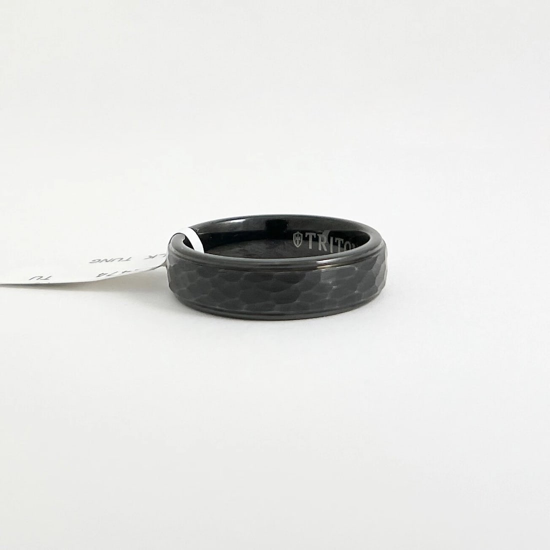 Men's Black Step-Edge Hammered Wedding Band Ring Tungsten, Size 10, 6 mm - 7