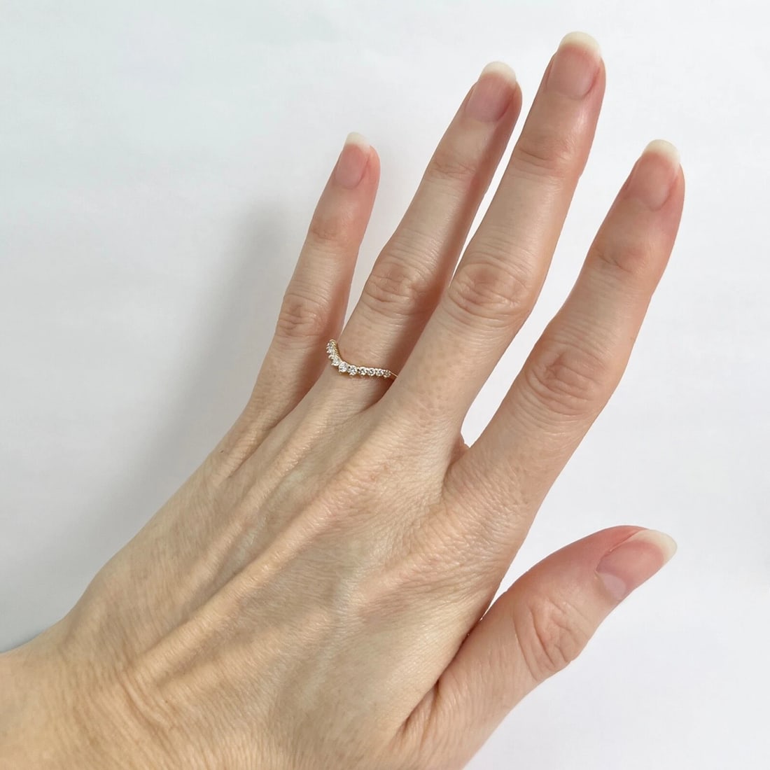 Curved Diamond Wedding Band Ring 14K Yellow Gold, Size 4.75, .20 CTW - 6