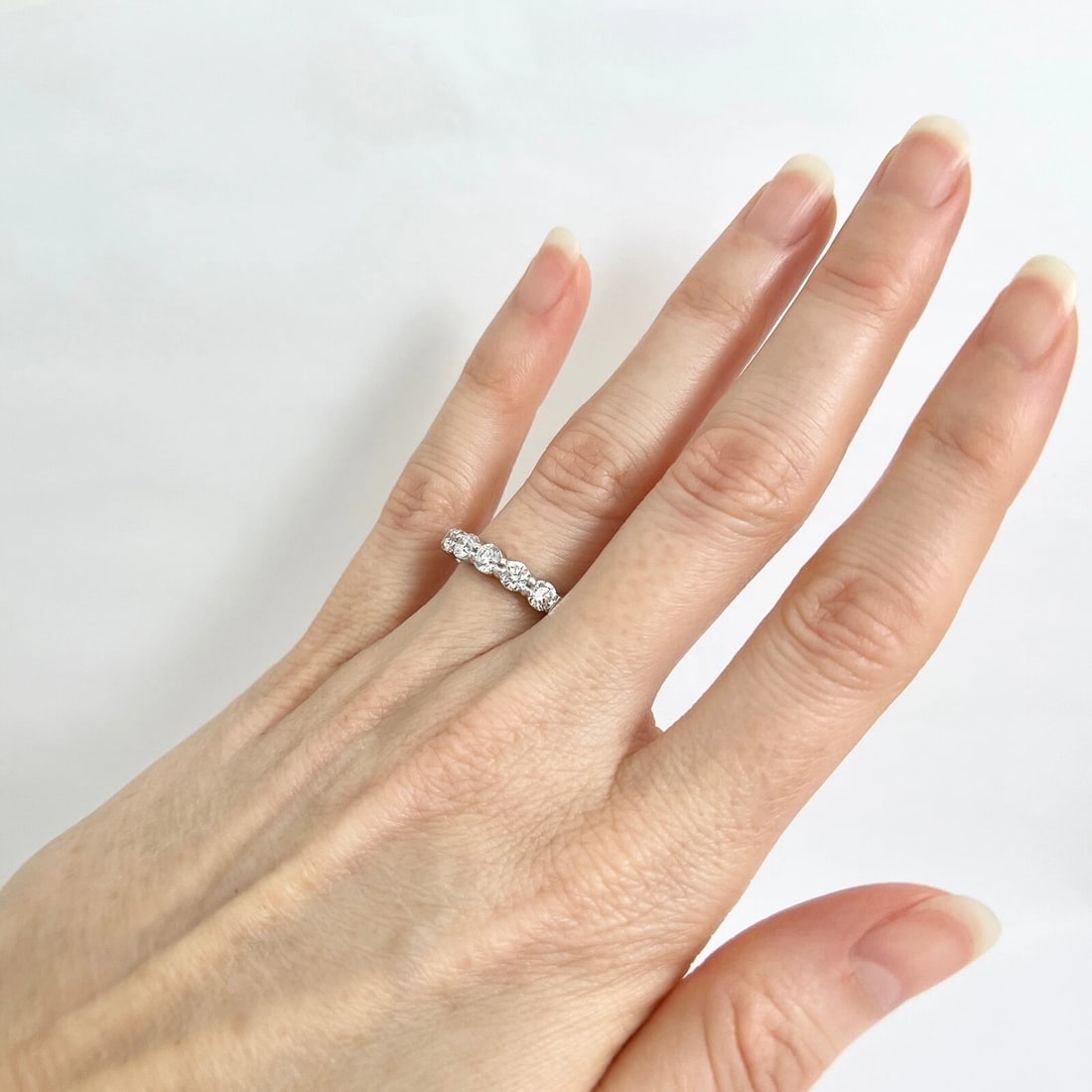 5-Stone Round Diamond Wedding Band Anniversary Ring 14K White Gold, 1.01 CTW - 5