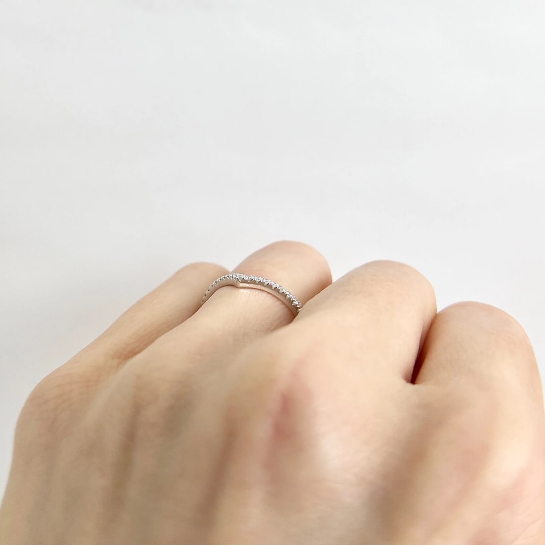 Curved Diamond Chevron V-Shaped Wedding Band Ring 14K White Gold, .30 CTW - 6