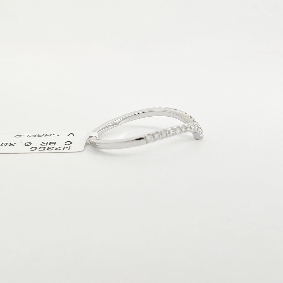 Curved Diamond Chevron V-Shaped Wedding Band Ring 14K White Gold, .30 CTW - 7