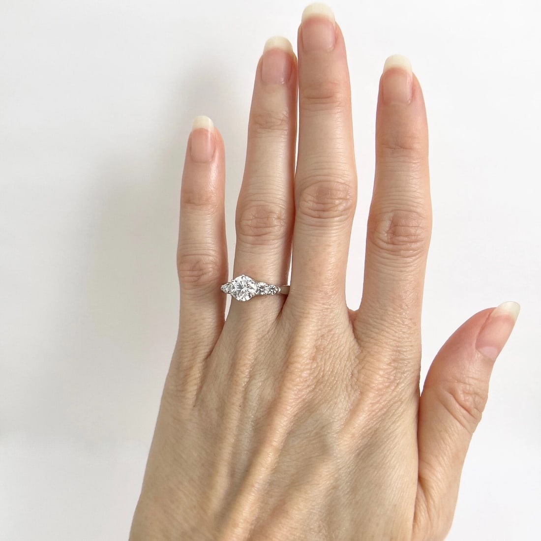 6-Prong Round Diamond Engagement Ring Platinum, 1.31 CTW, 4.85 Gr - 3