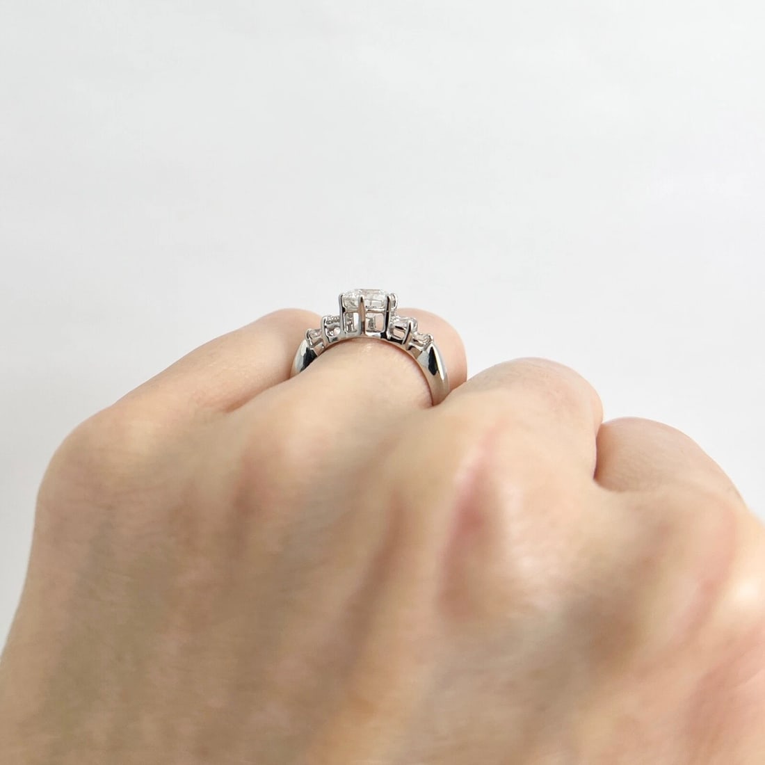 6-Prong Round Diamond Engagement Ring Platinum, 1.31 CTW, 4.85 Gr - 7