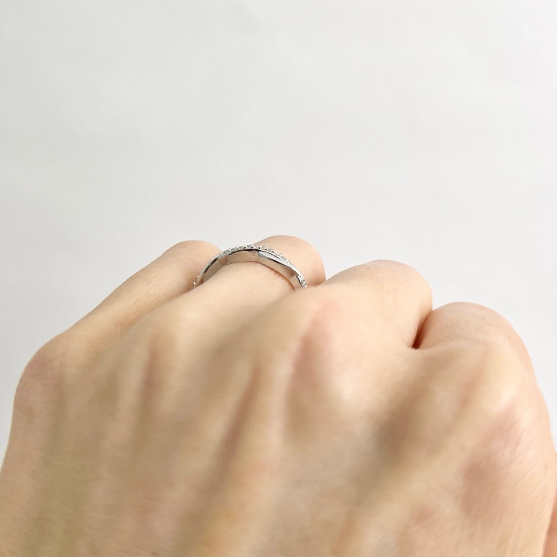 Diamond Infinity Twist Wedding Band Ring 14K White Gold .18 CTW, 2.49 Grams - 7