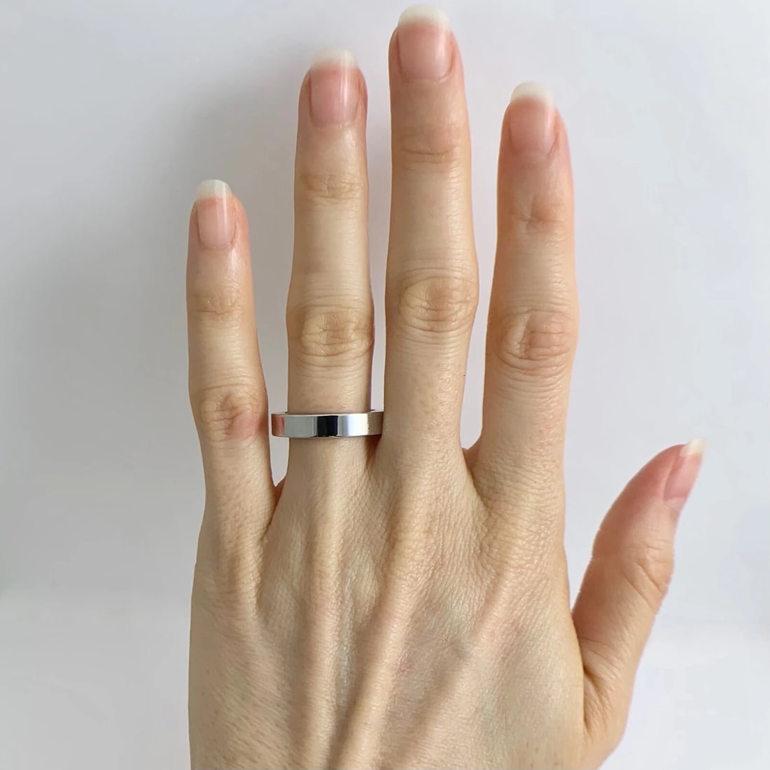 Men's Plain Thick Wedding Band Ring 14K White Gold, Size 7, 4.3 mm, 8.10 Grams - 4