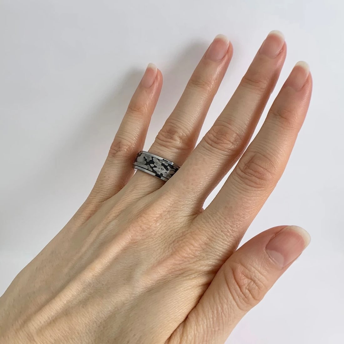 Men's Wide Grey Camouflage Wedding Band Ring in Tungsten Size 10, 8 mm - 6