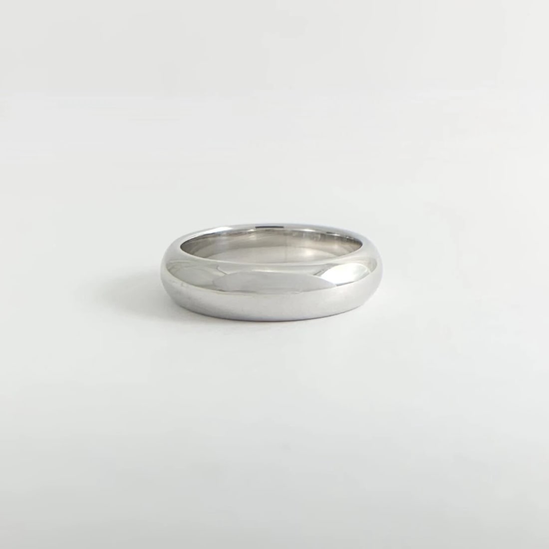 Plain Polished Wedding Band Ring 18K White Gold, Size 5.25, 4.8 mm, 6.49 Grams - 6