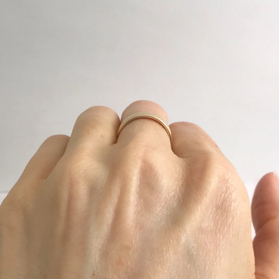 Plain Polished Wedding Band Ring 10K Yellow Gold, Size 6, 3.9 mm, 2.49 Grams - 7