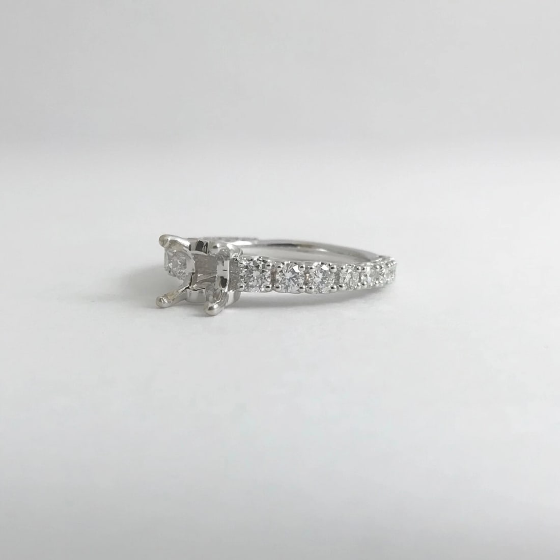 Diamond Heart Engagement Ring Setting Mounting 18K White Gold, .82 CTW, 4.26 Gr - 12