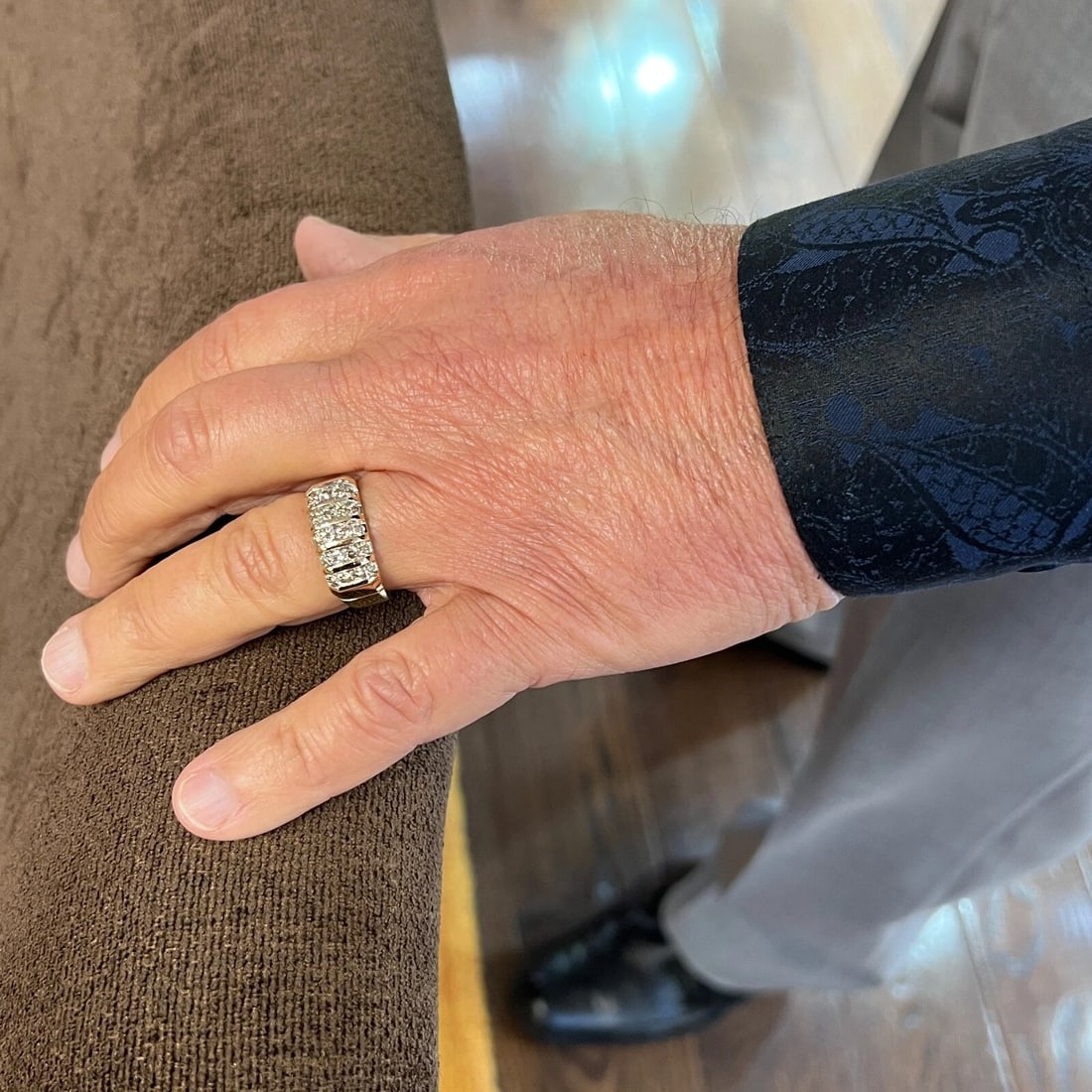 Men's Champagne Diamond Gemlock-Set Ring 14K Yellow Gold, 2.30 CTW, 7.90 Grams - 4