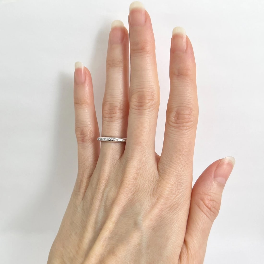 Estate Round Single Cut Diamond Wedding Band Ring 14K White Gold, 1.78 Grams - 3