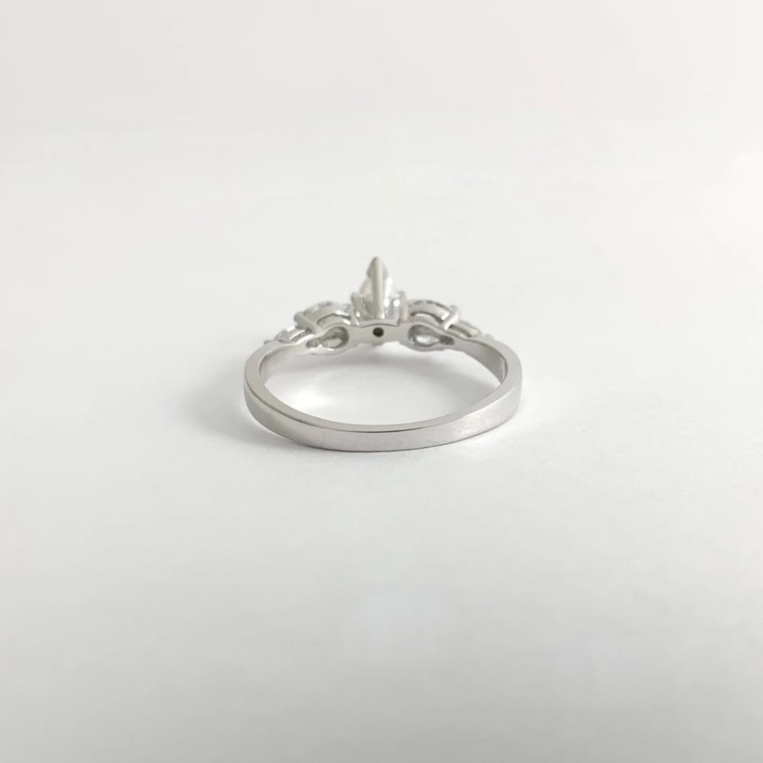 Pear Marquise Diamond Engagement Ring 14K White Gold 1.72 CTW, 3.43 Grams - 10