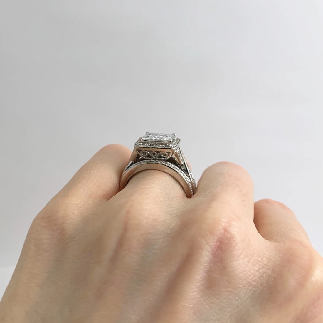 Princess Cut Invisible Set Diamond Halo Engagement Ring 14K White Gold, 1.15 CTW - 6