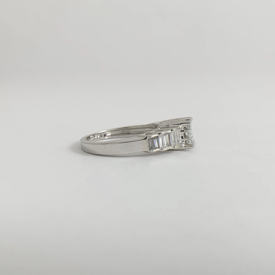 Princess Baguette Invisible Set Diamond Engagement Ring 14K White Gold, 3.24 Gr - 9