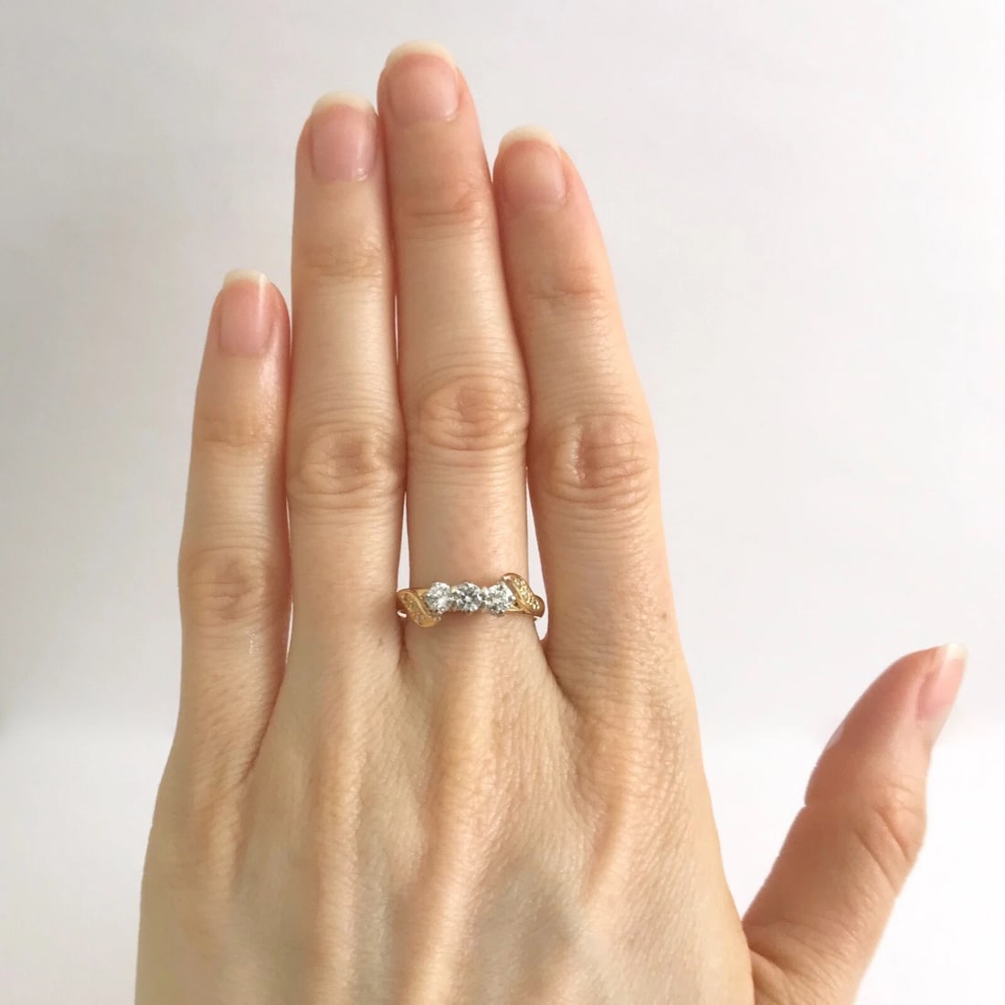 Round 3-Stone Diamond Ring 18K Yellow Gold, .35 CTW, 2.57 Grams - 3