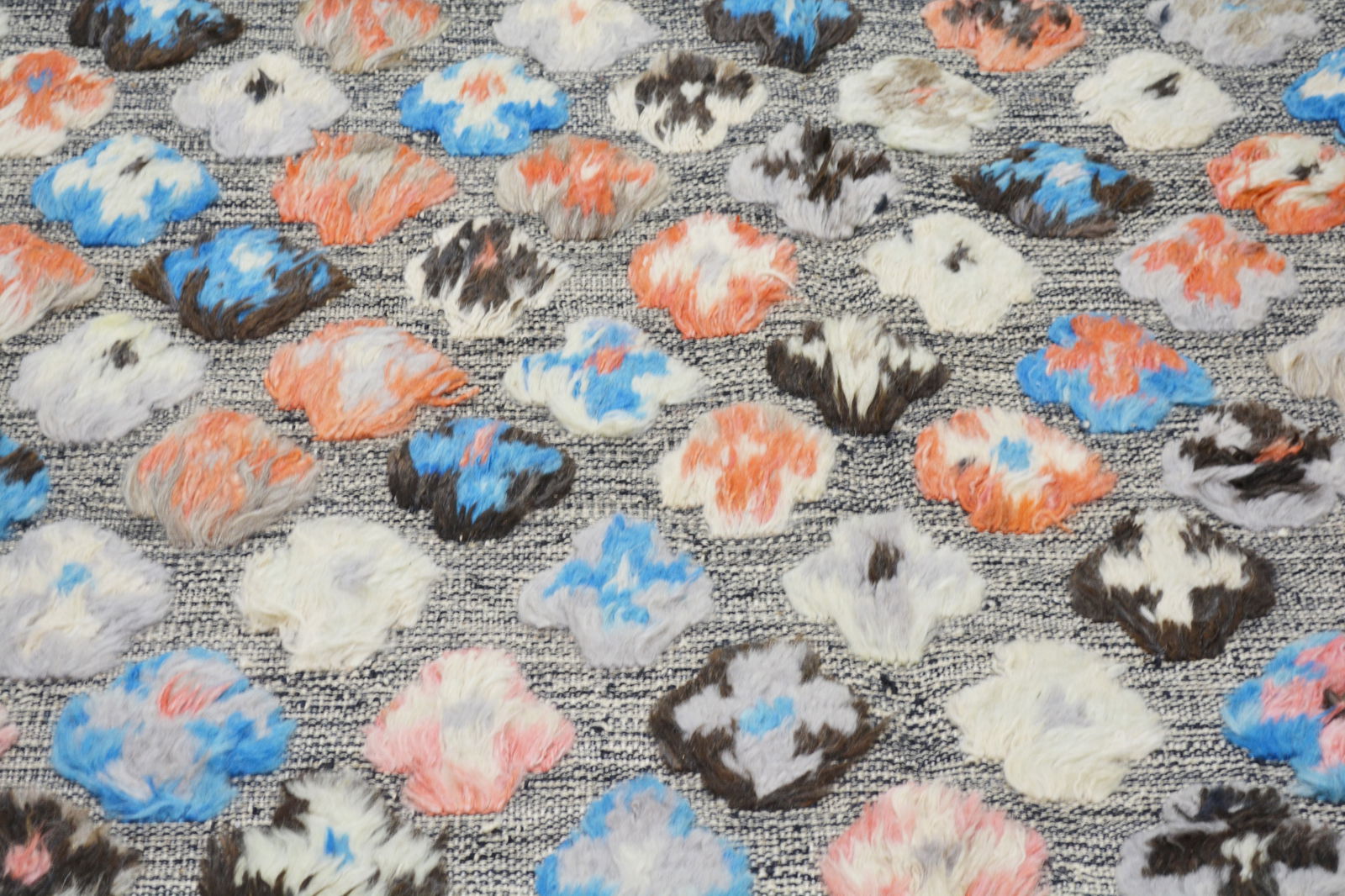 HAND KNOTTED WOOL MOROCCAN RUG - 3