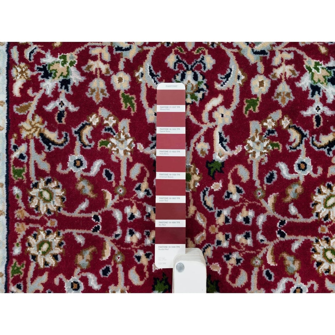 Red, Hand Knotted, Nain Design, 250 KPSI Organic Wool Runner Rug - 4
