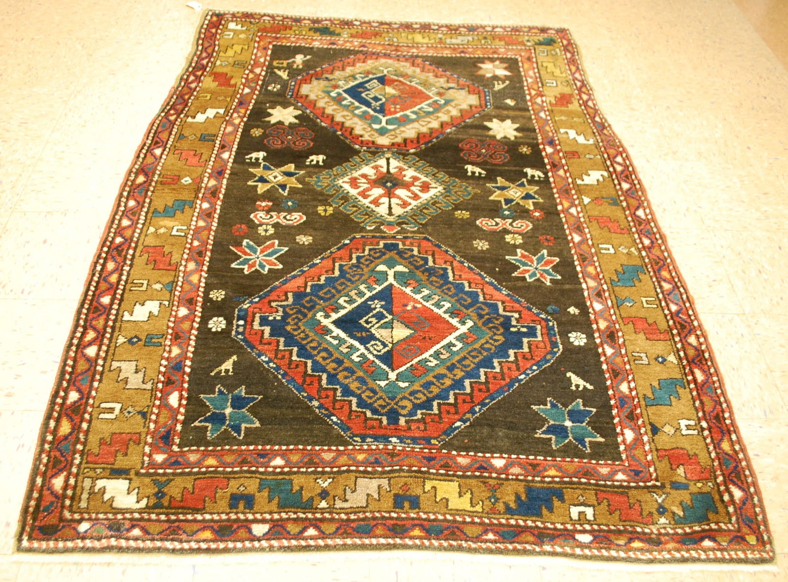CAUCASIAN SHIRVAN RUG 4'8" x 6'7" (1 of 12)