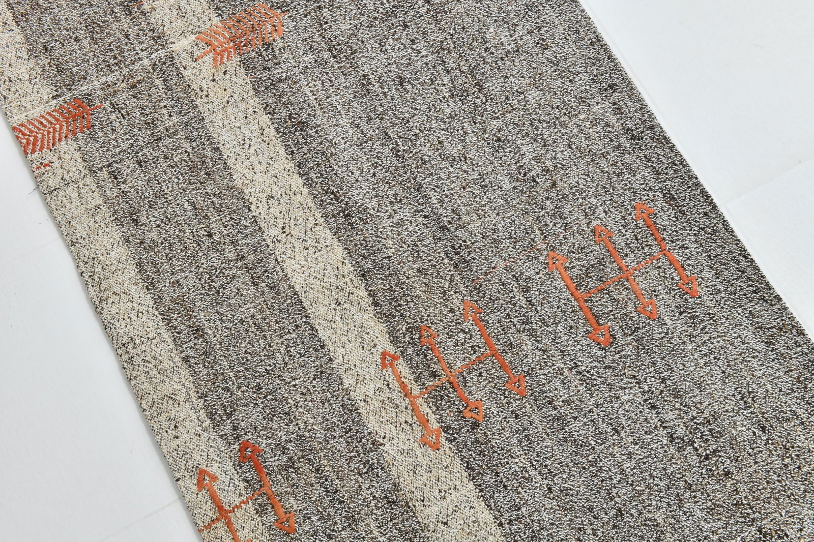 2'7'' x 7'11'' Turkish Flatweave Kilim Rug - 60643 - 9