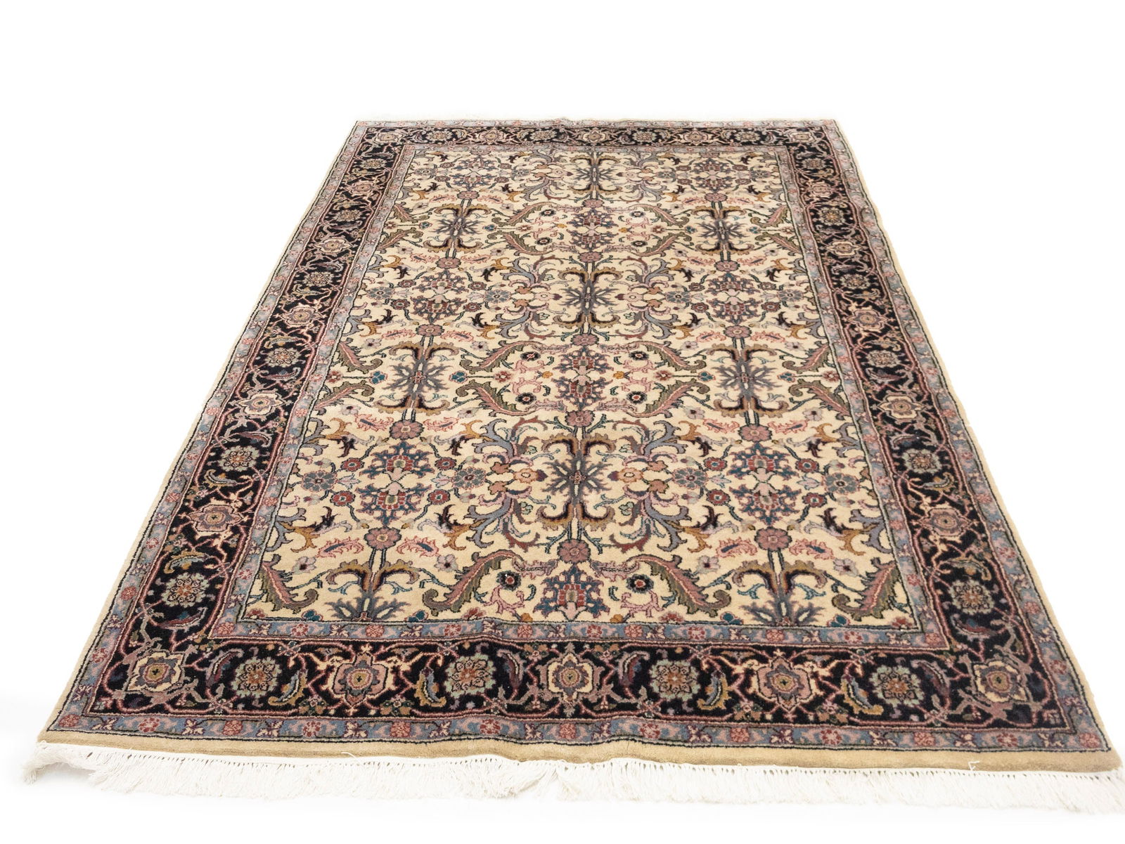 Red Floral 5'8X8'7 Indo-Kashan Oriental Rug - 5