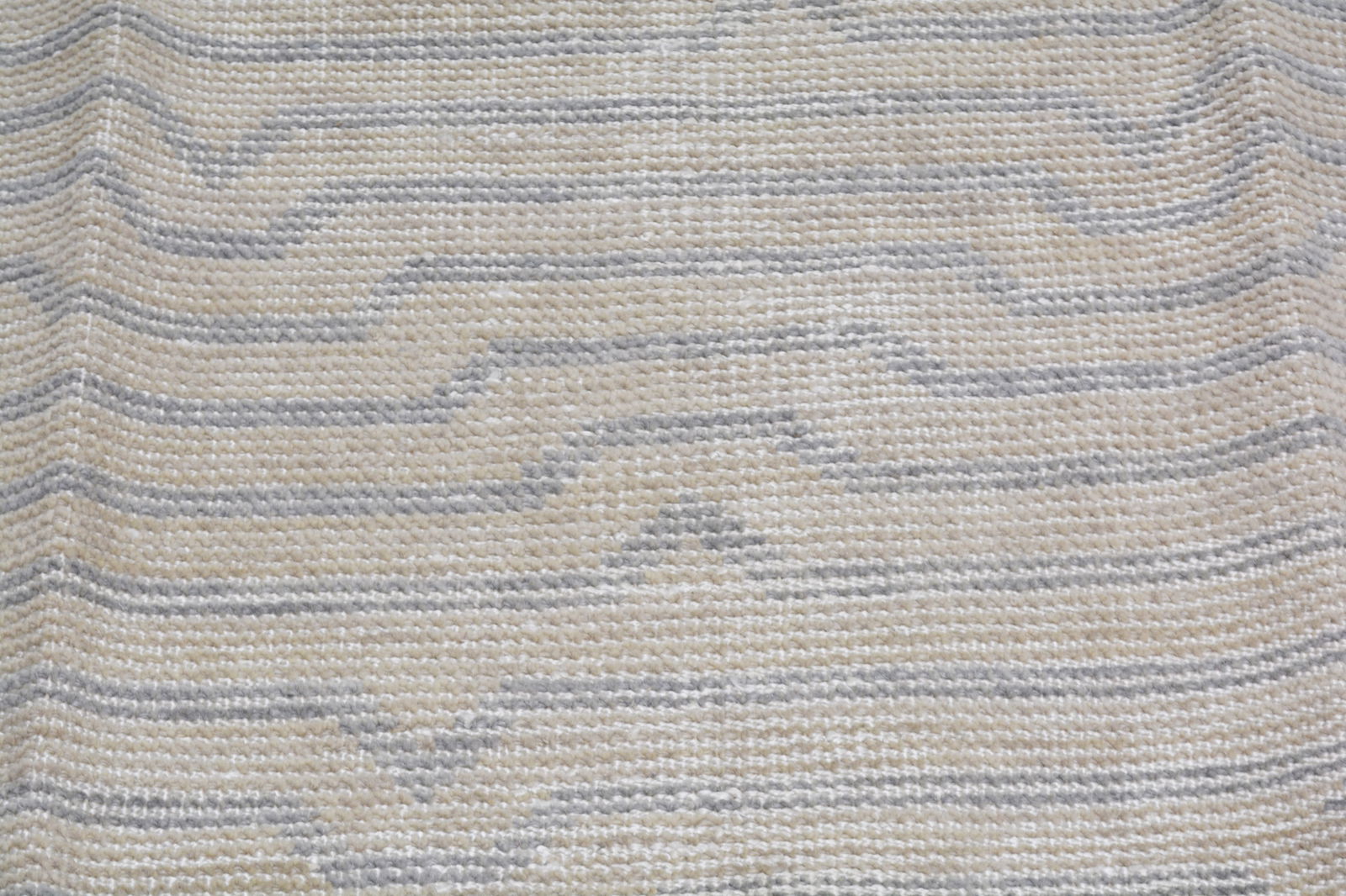 HAND KNOTTED WOOL/BAMBOO MODERN RUG - 3