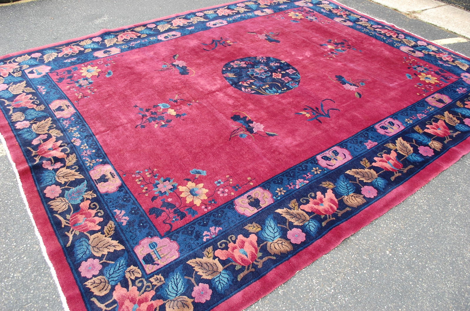 CHINESE NICHOLS RUG 9' x 11'6" - 2