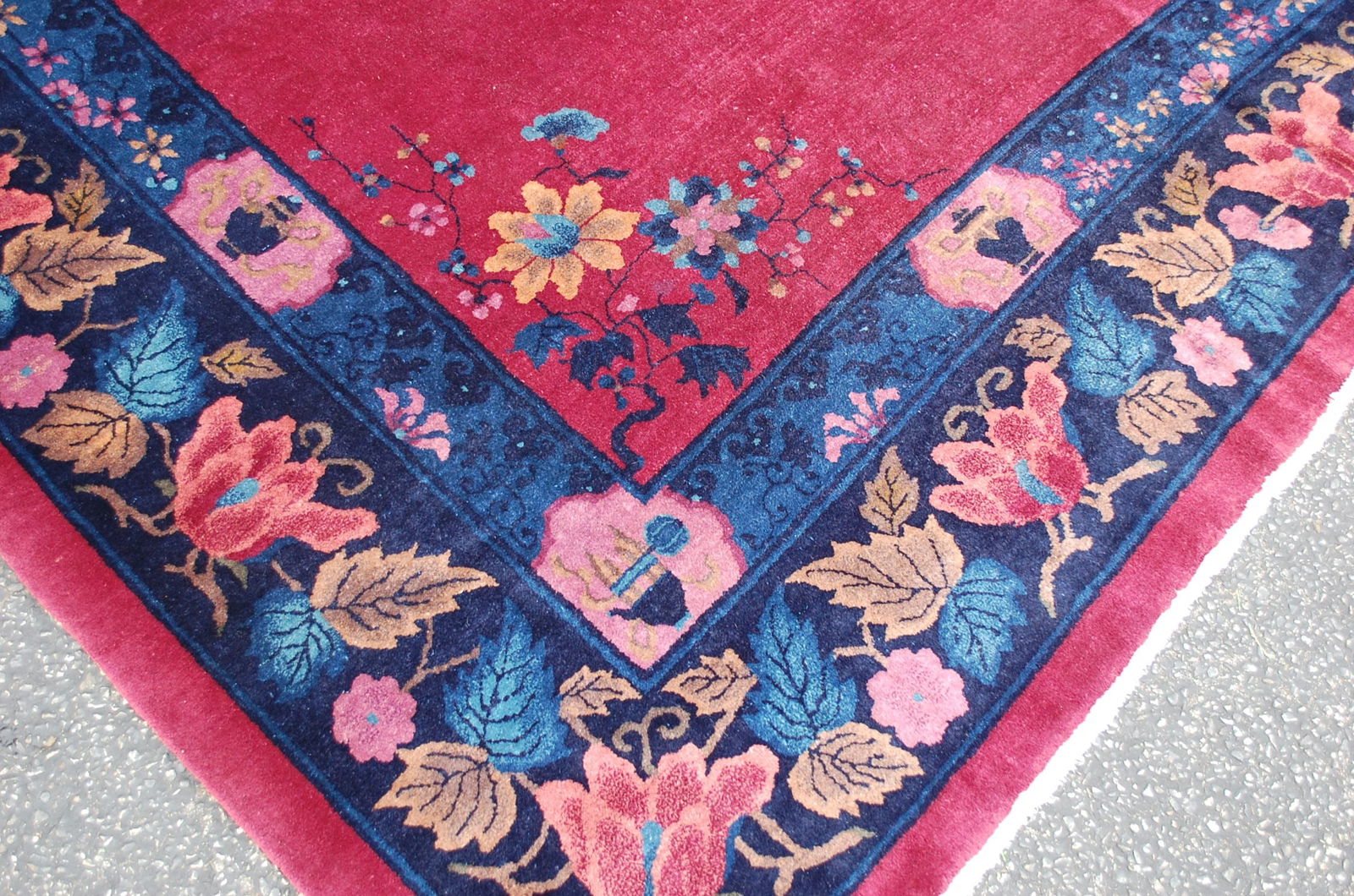 CHINESE NICHOLS RUG 9' x 11'6" - 8