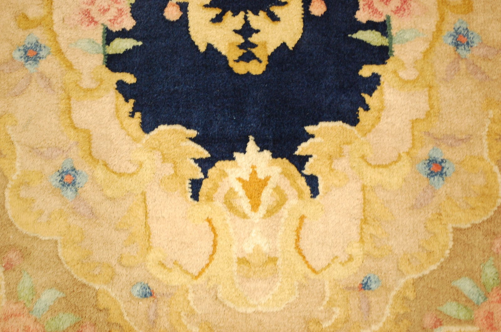 CHINESE NICHOLS RUG 2x3.10 - 6