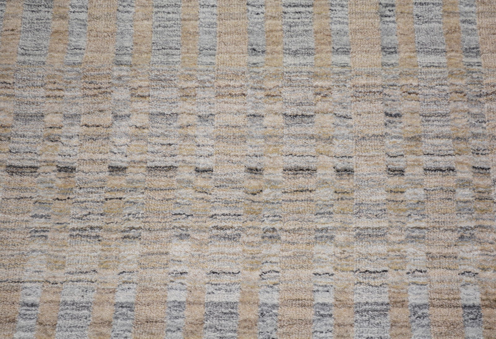 HAND KNOTTED WOOL/BAMBOO MODERN RUG - 3