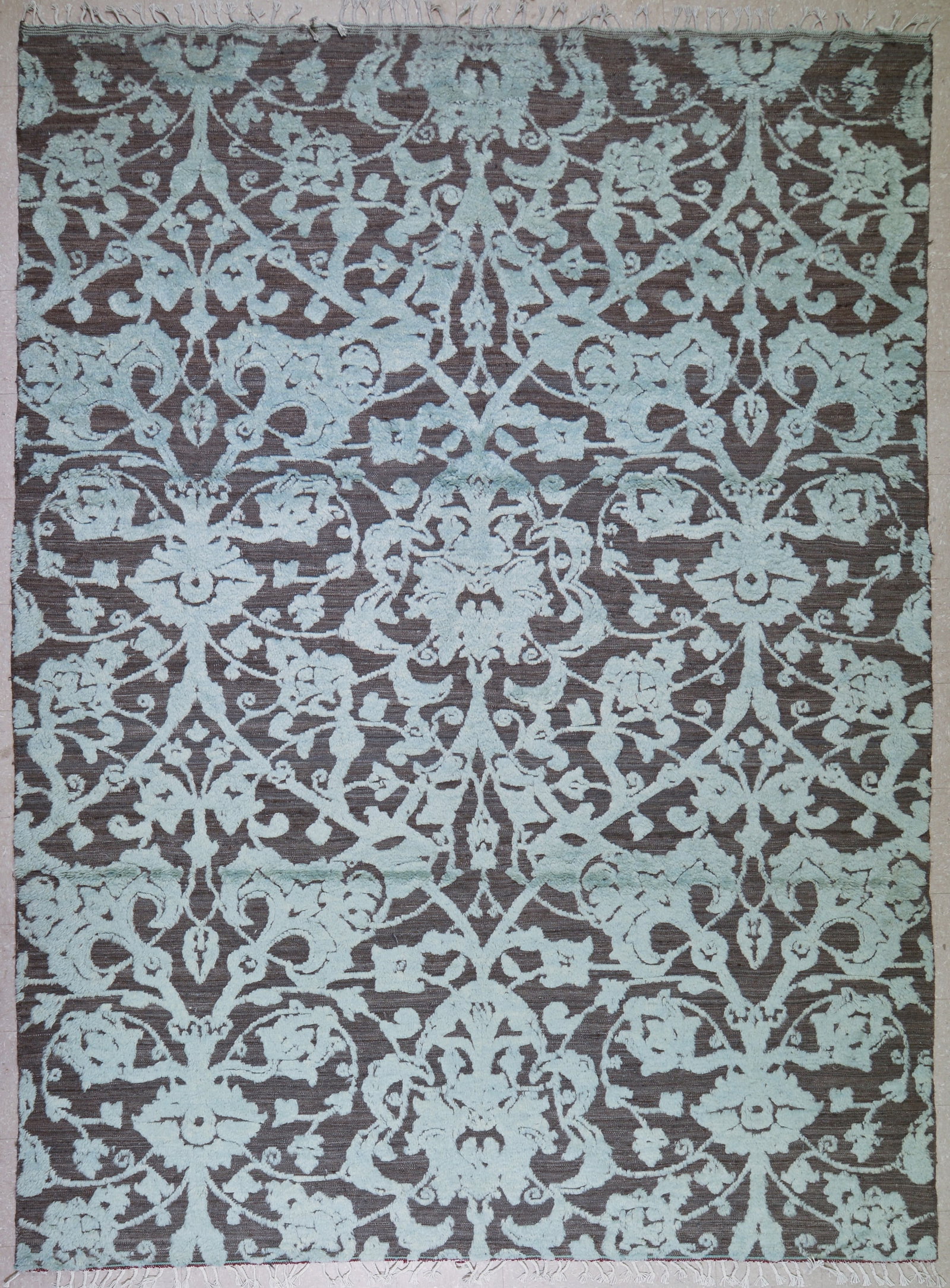 HAND KNOTTED WOOL OUSHAK RUG (1 of 6)