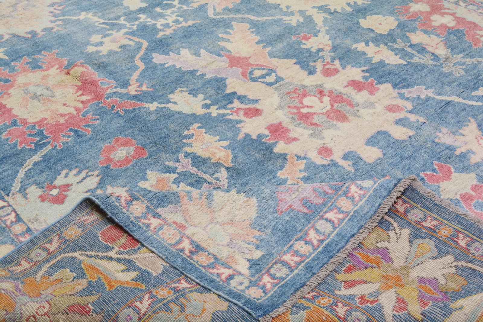 HAND KNOTTED WOOL OUSHAK RUG - 6