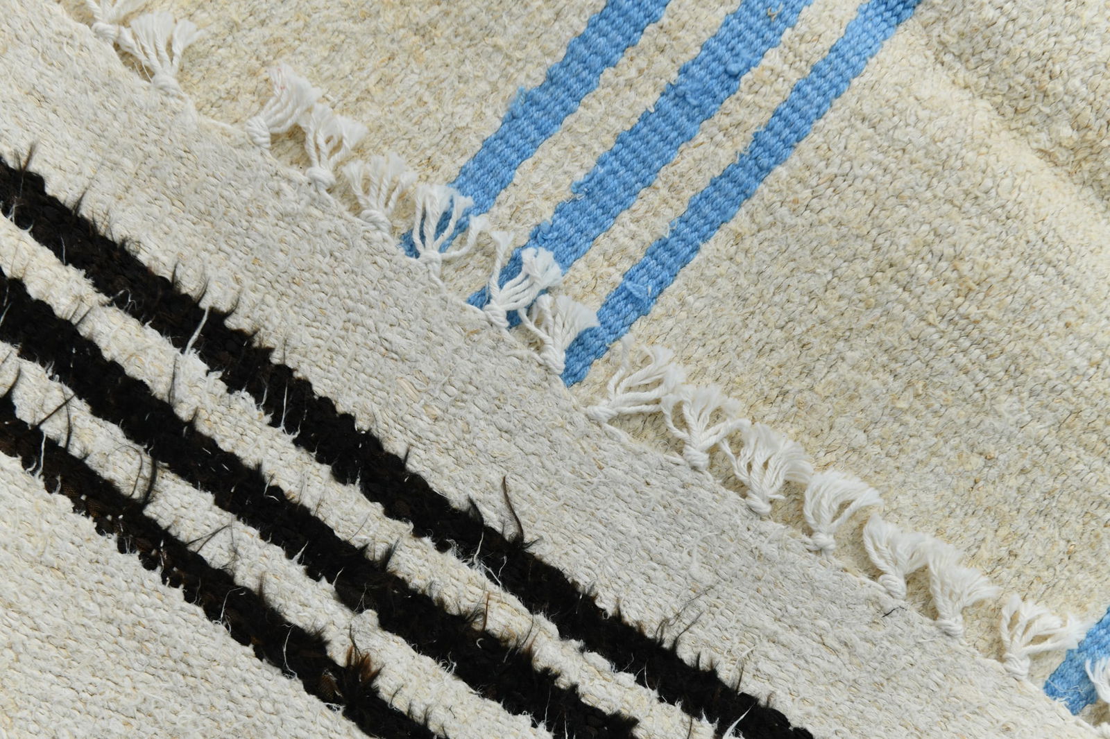 5'6'' x 9'11'' Turkish Handmade Kilim Rug - 1267 - 19