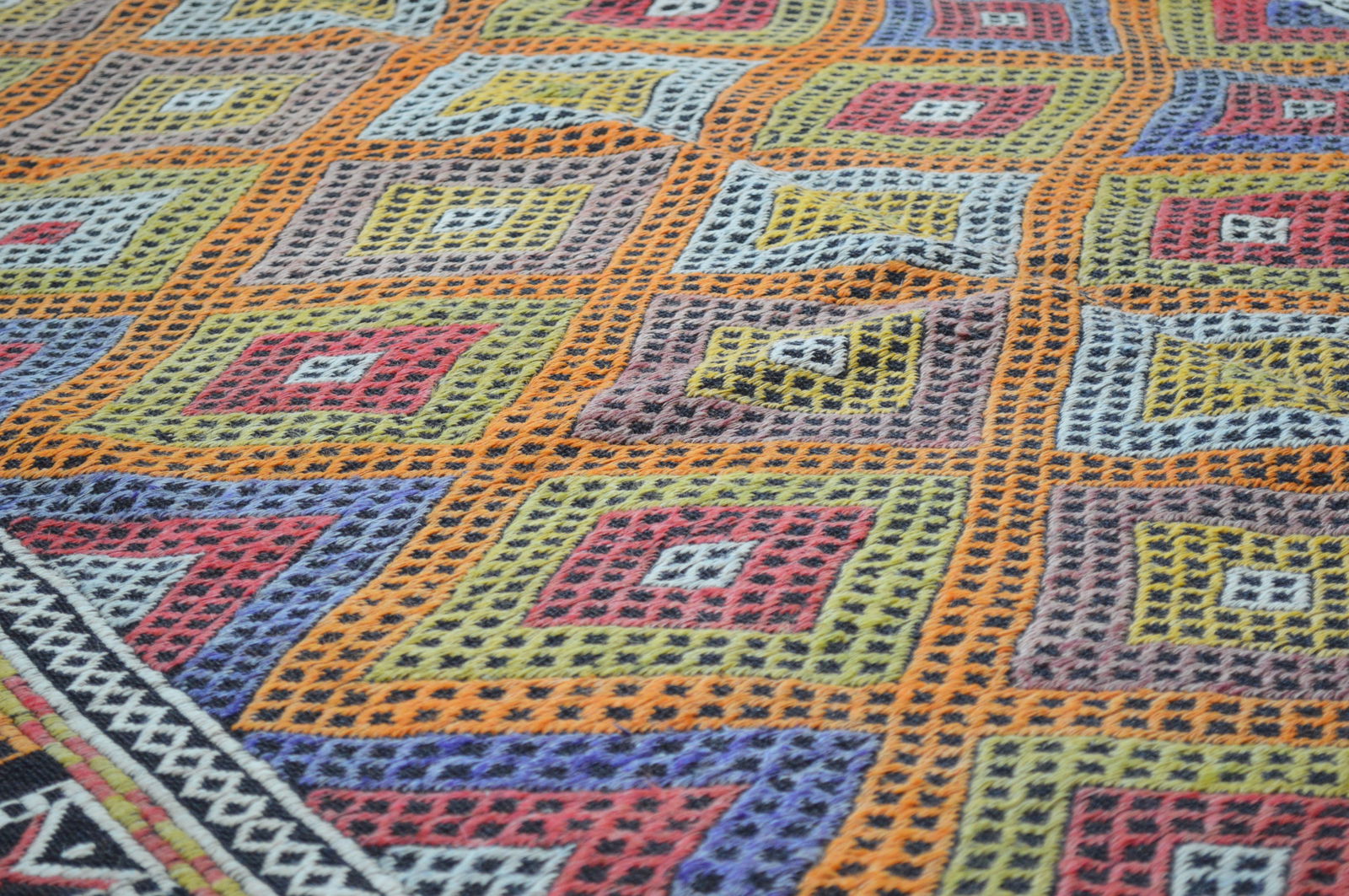 FLATWEAVE WOOL KILIMS RUG - 3