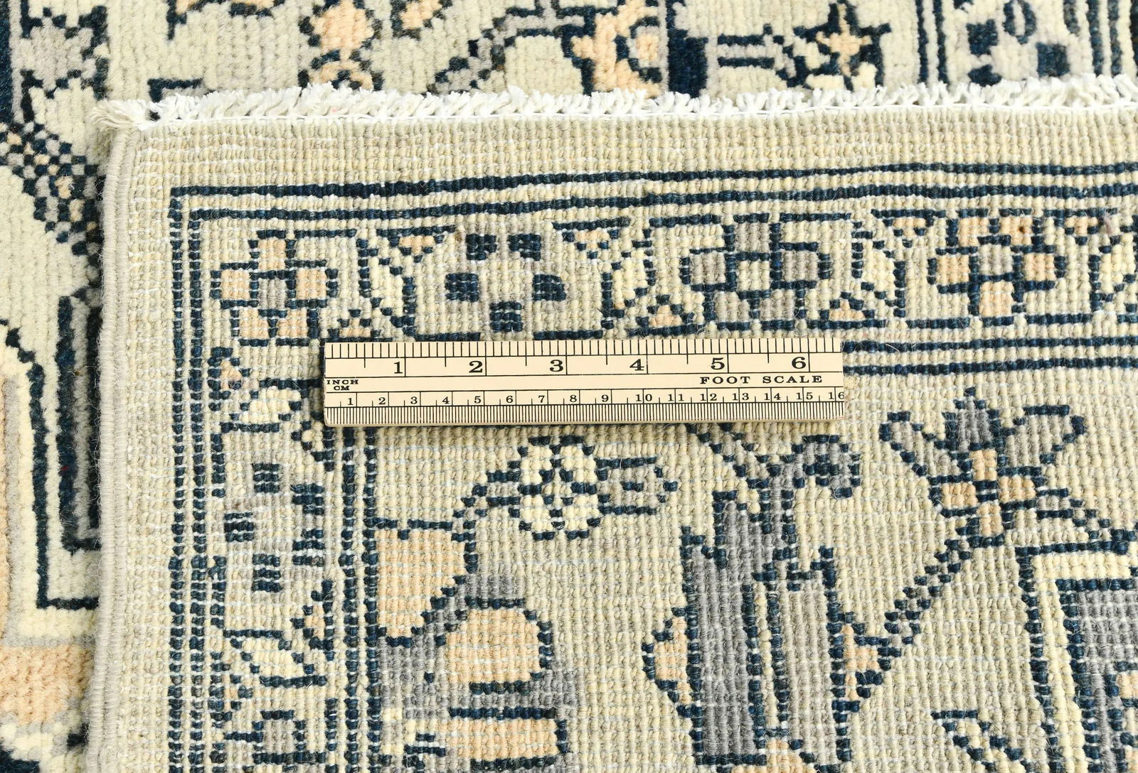 Greige Tribal Geometric 6X6 Heriz Serapi Oriental Square Rug - 11