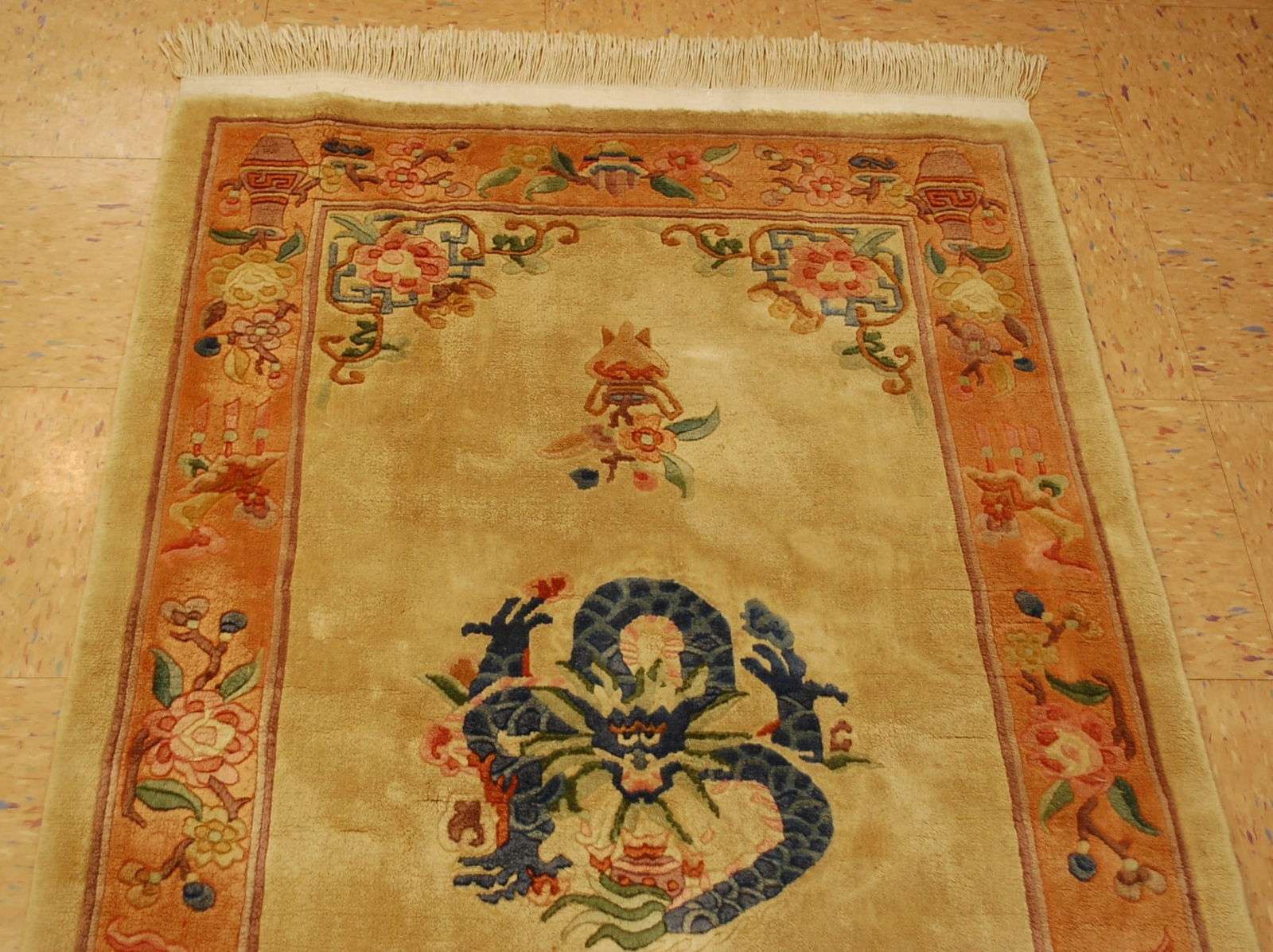 CHINESE RUG 3' x 5' - 5