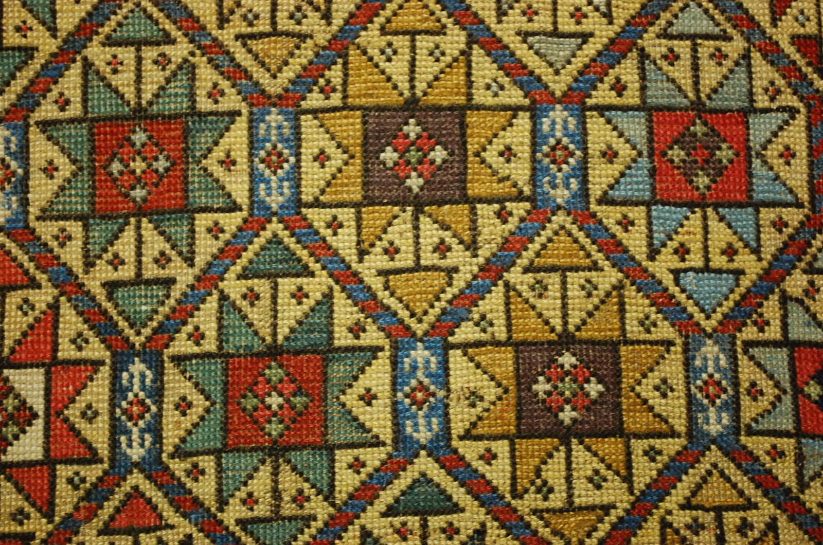 CAUCASIAN SHIRVAN RUG 3.5x16 - 10