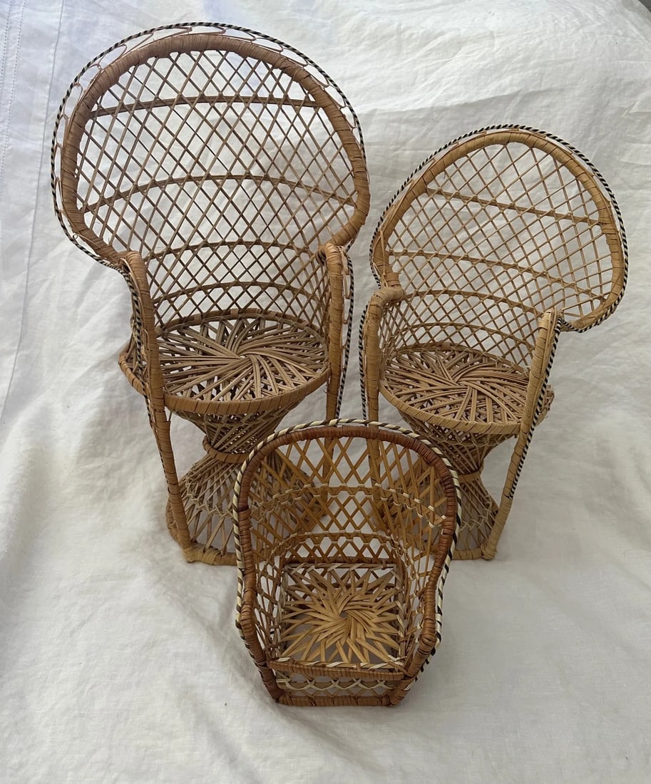 Vintage Wicker Mini Peacock Chairs - 7