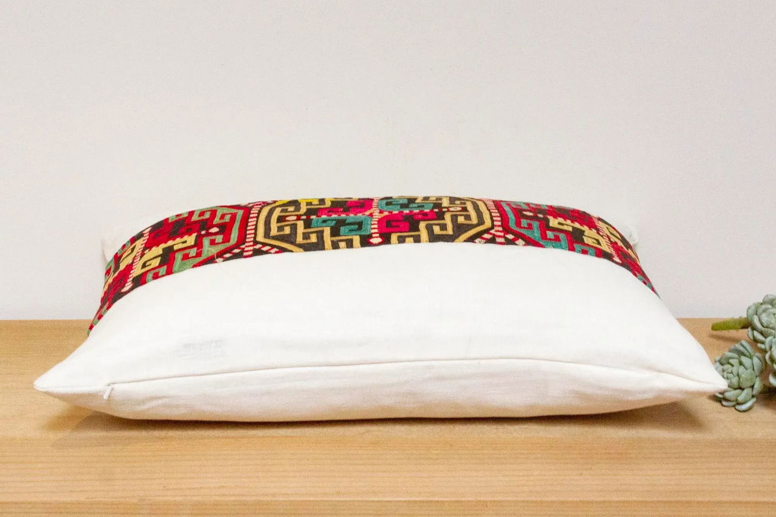 Gul Antique Lakai Tribe Linen Pillow - 4