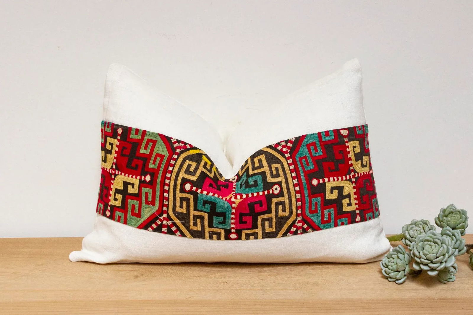 Gul Antique Lakai Tribe Linen Pillow - 6