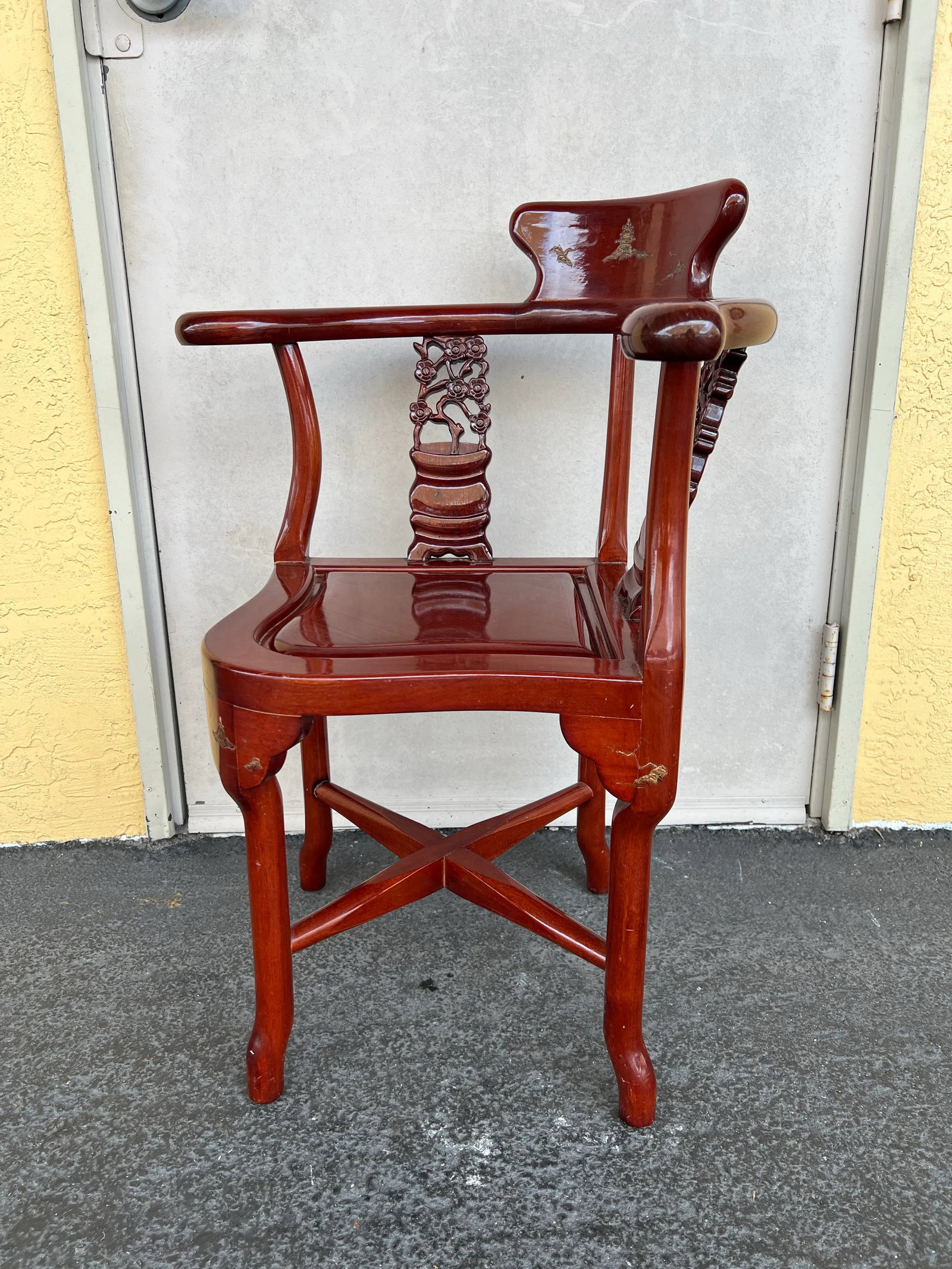 Mid 20th Century Mid Century Rosewood Asian Corner Chair - 3