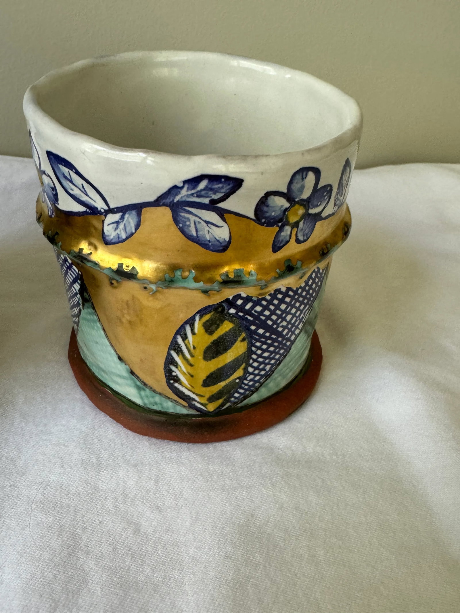 Pair of Late 20th Century Hand Painted Signed Pottery Small Flower Pots/Vases - 4