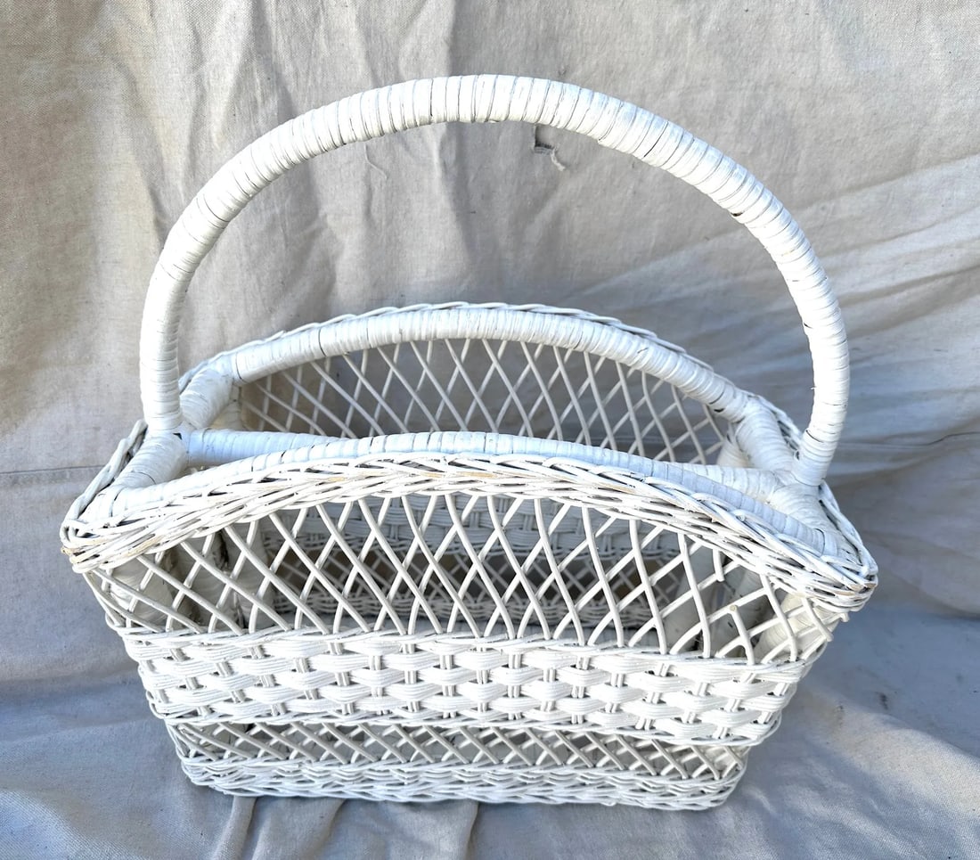 Vintage White Wicker Magazine Rack - 2