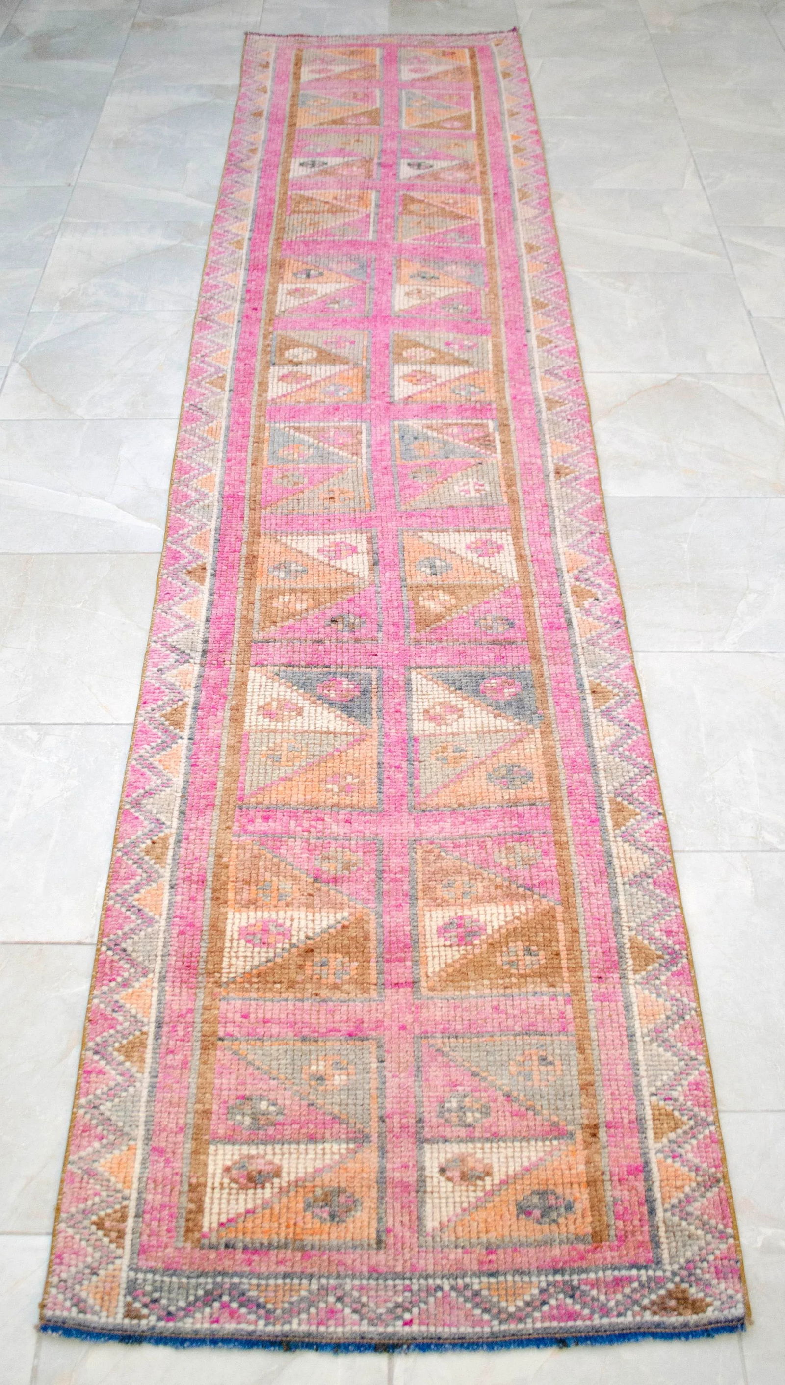 1970s Runner Kurdish Hand-Knotted Rug Pink Hallway Decor - 7