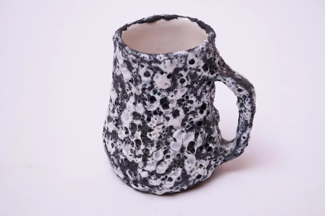 Mid-Century Italian Modern San Marino Fat Lava Ceramic and Enamel Mug / Vase With Handle - 4