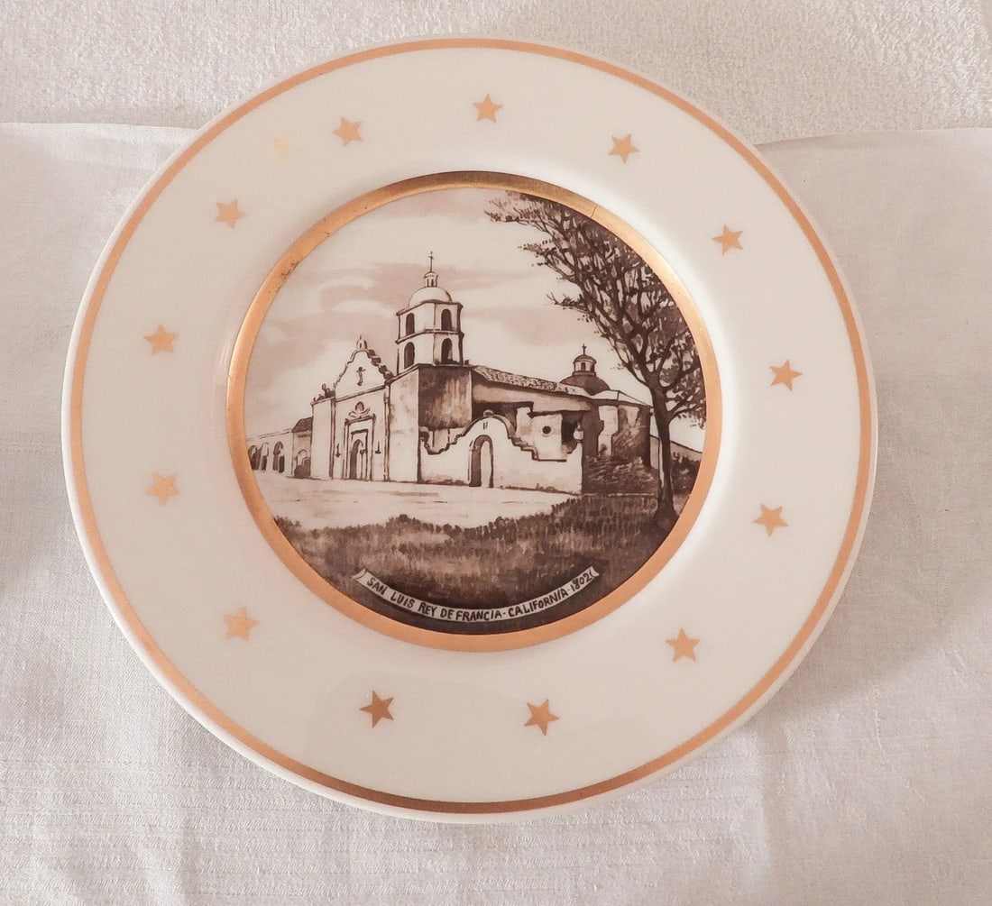 1950s Lenox Historical Sites Dinner Plates, Artist Minga Pope Patchin Ma, Ny, Ca & Ms- Set of 4 - 7