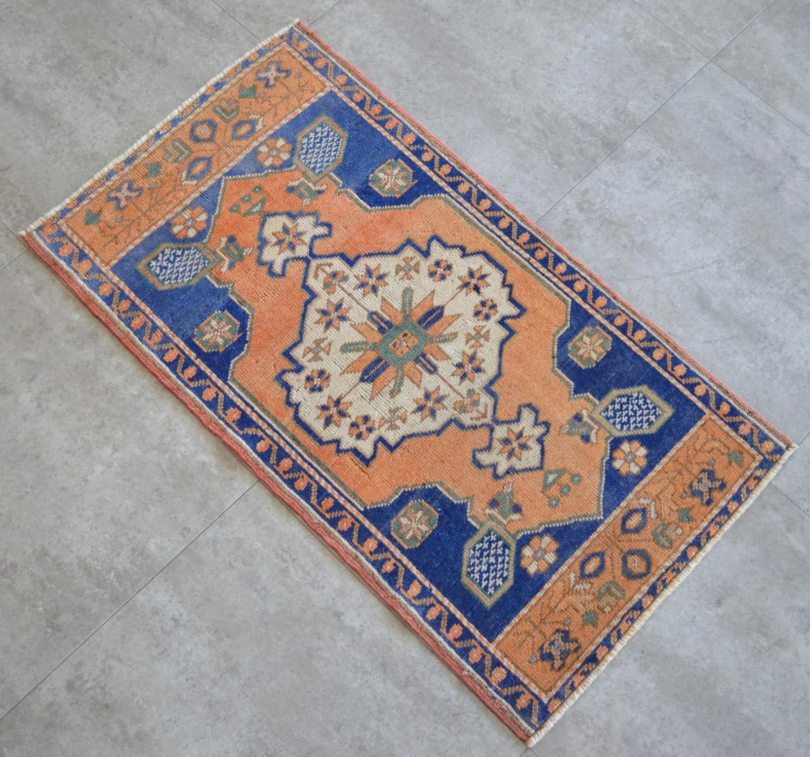 Hand Knotted Small Oushak Rug Decorative Doormat Enrty Decorc- 1'10" X 3'4" - 7