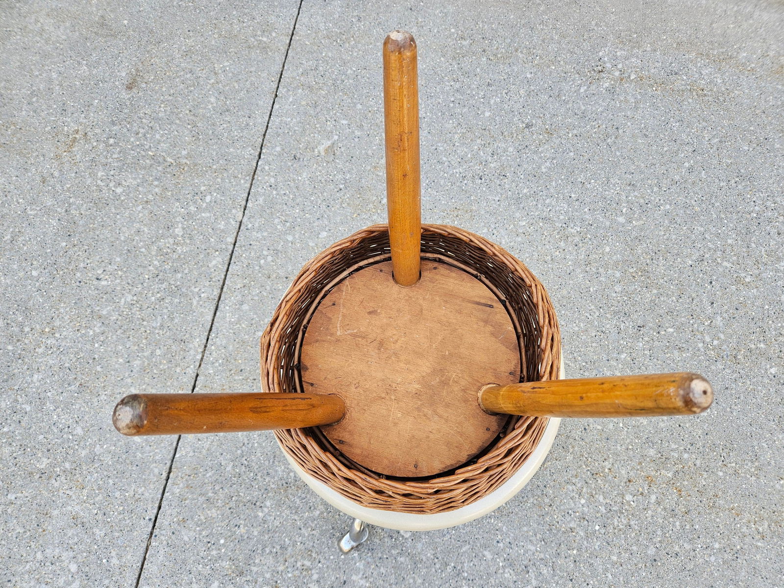 Tony Paul Style Wicker Rattan Three Legged Stool - 7