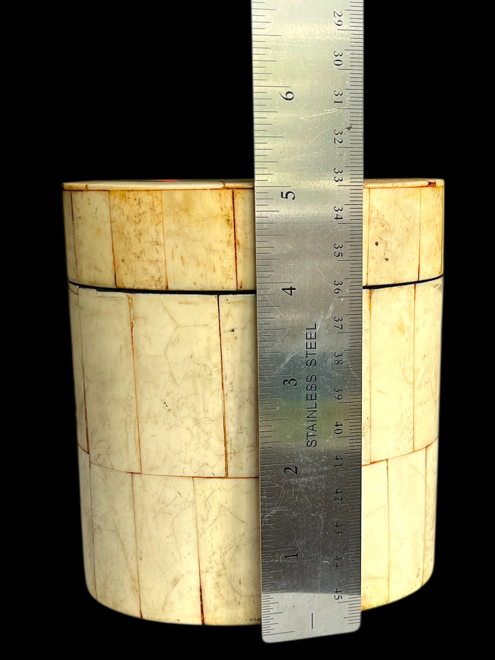 1980s Tessellated Bone and Black Lacquered Wood Box in the Style of Maitland-Smith - 7